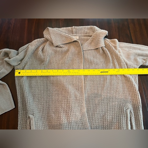 Barefoot Dreams CozyChic Lite® Ribbed Drape Cardigan - Large - Picture 4 of 4